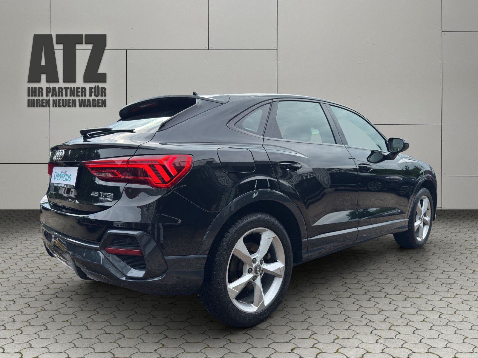 Audi Q3 Sportback 45 TFSI quattro - Samsaru's Car Outlet