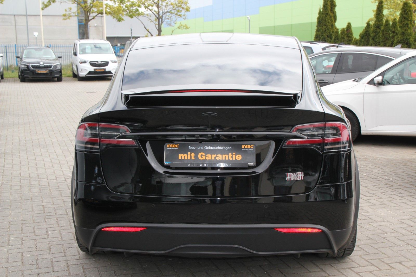 Tesla Model X Plaid 1020PS Yoke AHK Garantie
