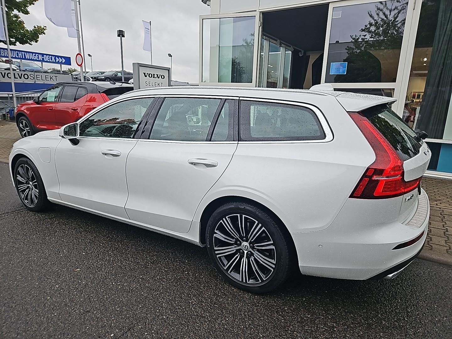 Volvo V60 T6 AWD Inscription Plug-In SK124