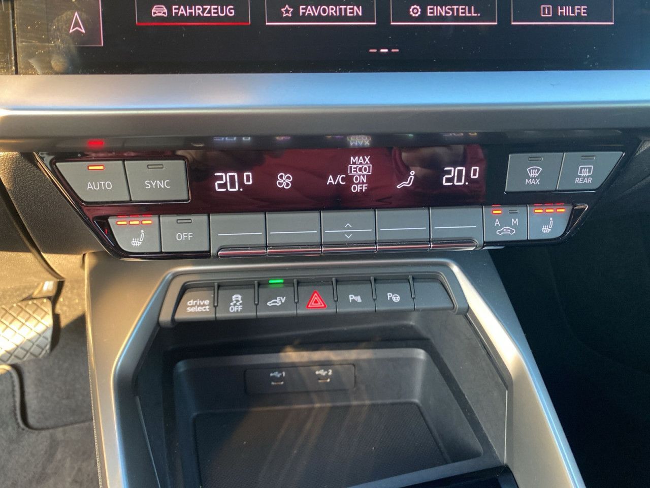 Audi A3 Sportback 40 TFSI e S tronic AHK LED R-Kamera