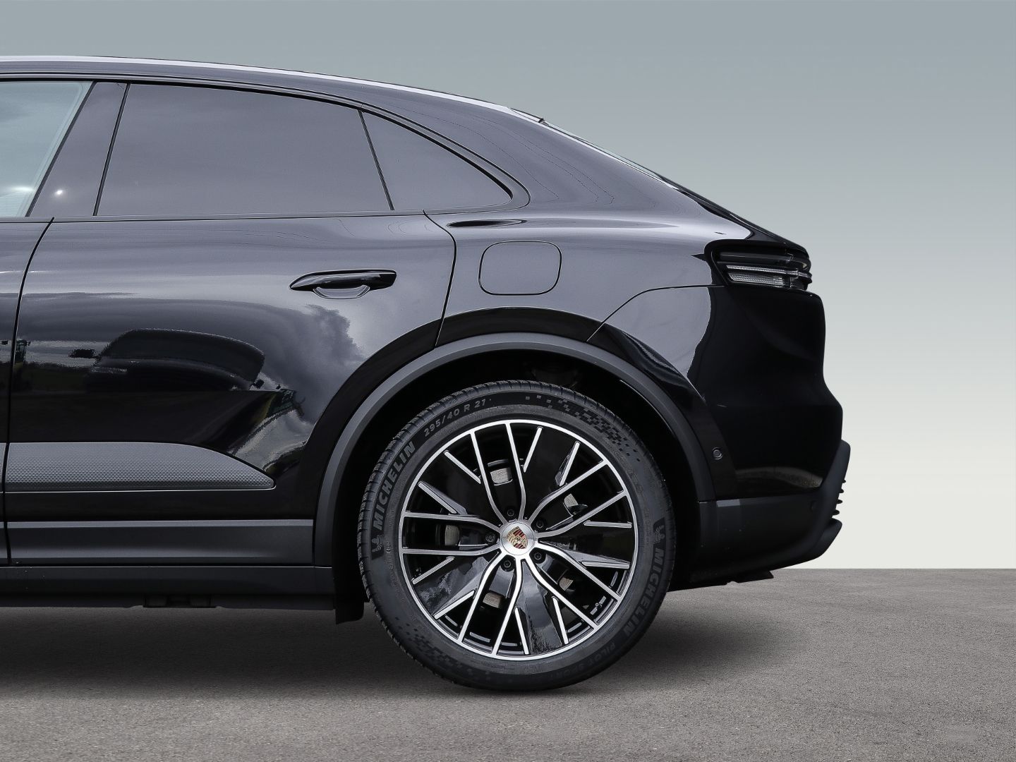 Porsche Macan 4 BOSE Luftfederung Panoramadach LED-Matri
