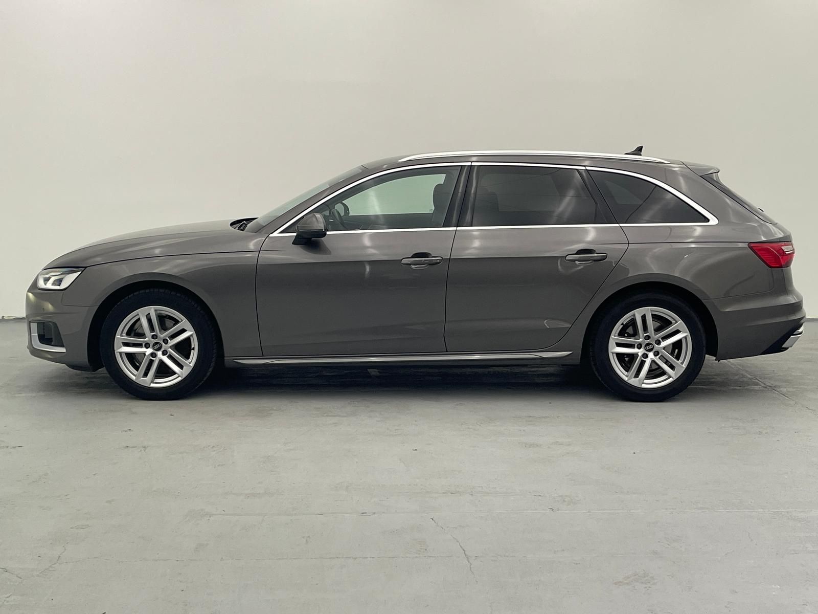 Audi A4 35 TFSI Advanced - Samsaru's Car Outlet