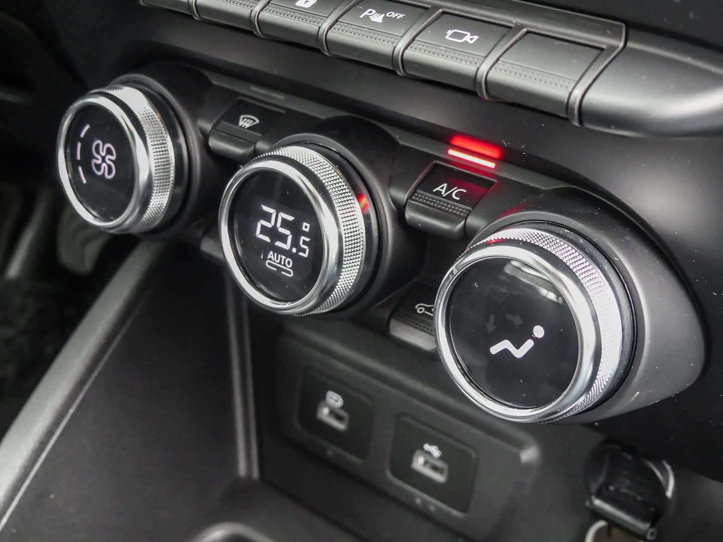 Dacia Duster II Prestige 1.3 TCe 130 EU6d - Samsaru's Car Outlet