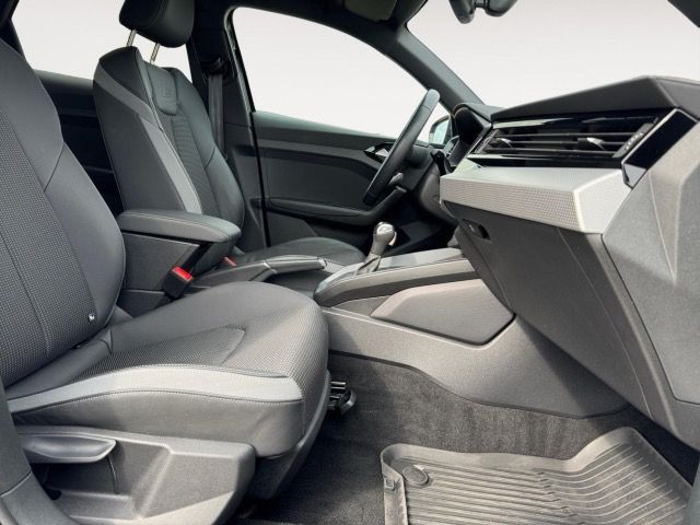 Audi A1 Sportback 40 TFSI S-tronic S line - Samsaru's Car Outlet