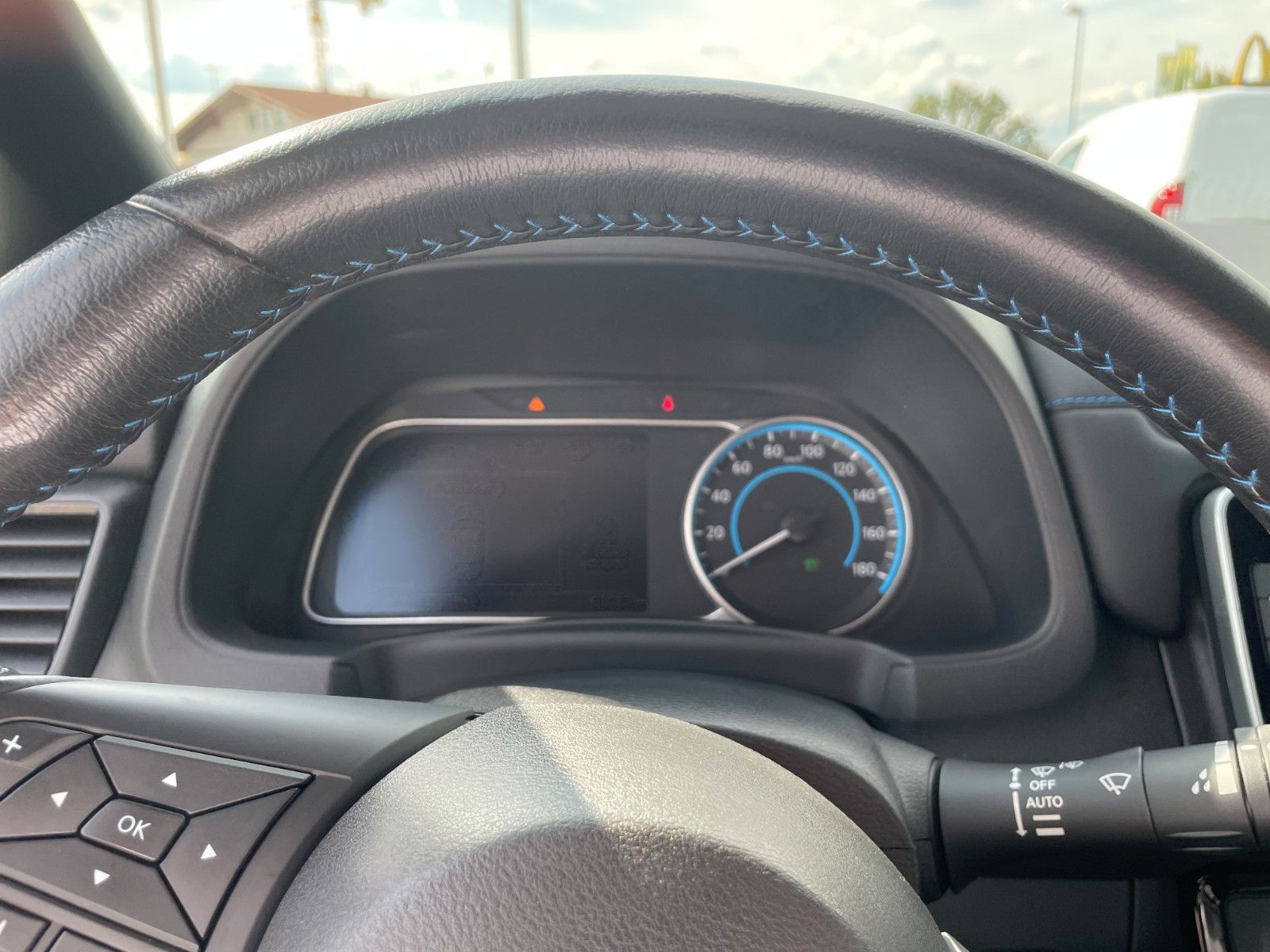 Nissan Leaf 62 kWh TEKNA - Samsaru's Car Outlet