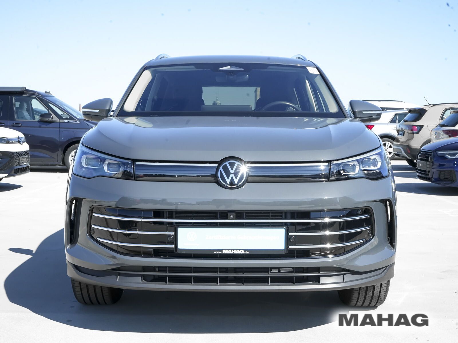 Volkswagen Tiguan Elegance 2,0 TDI 4motion AHK ACC DCC IQ.L