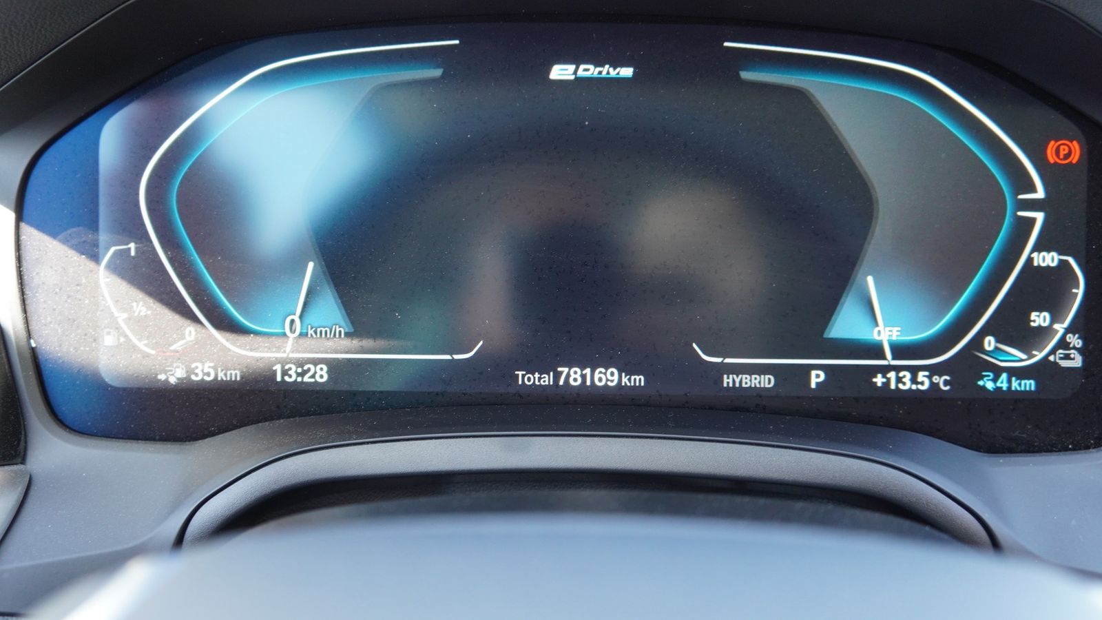 BMW 320e Touring xDrive Sport Line - Samsaru's Car Outlet
