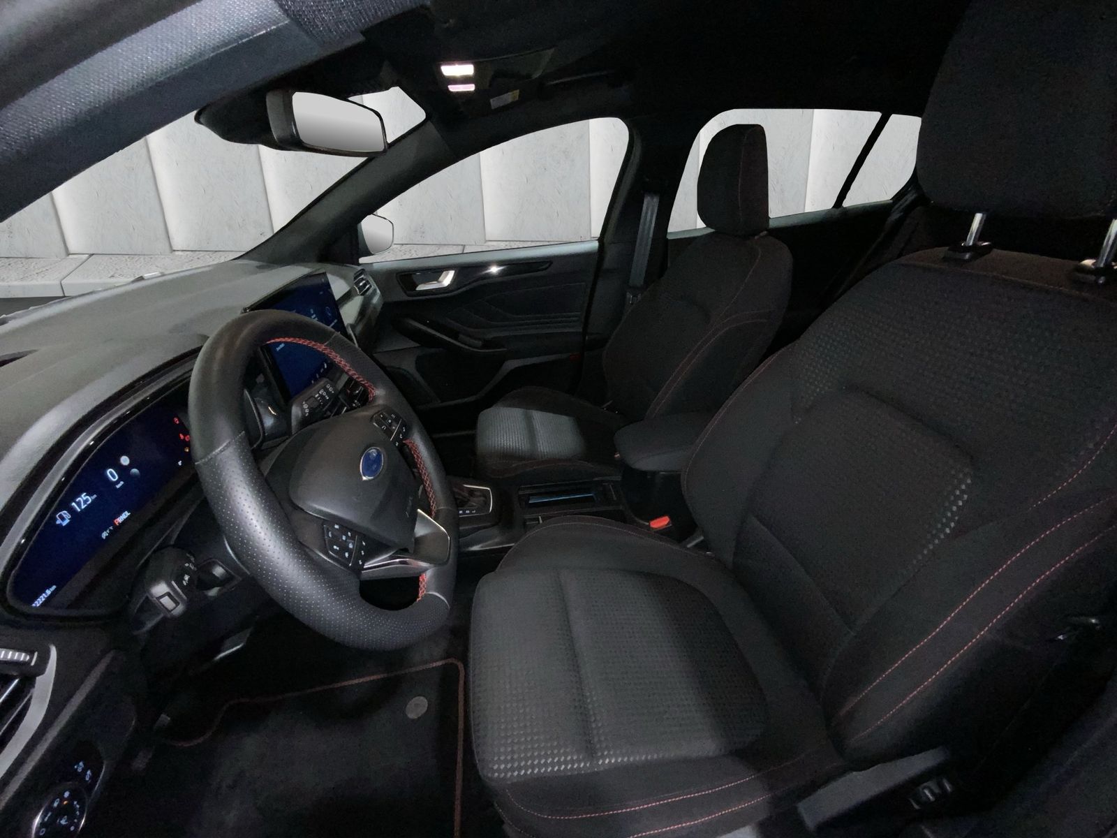 Ford Focus ST-Line X Turnier Aut.*AHK*ACC*HUD*KAM*NAV