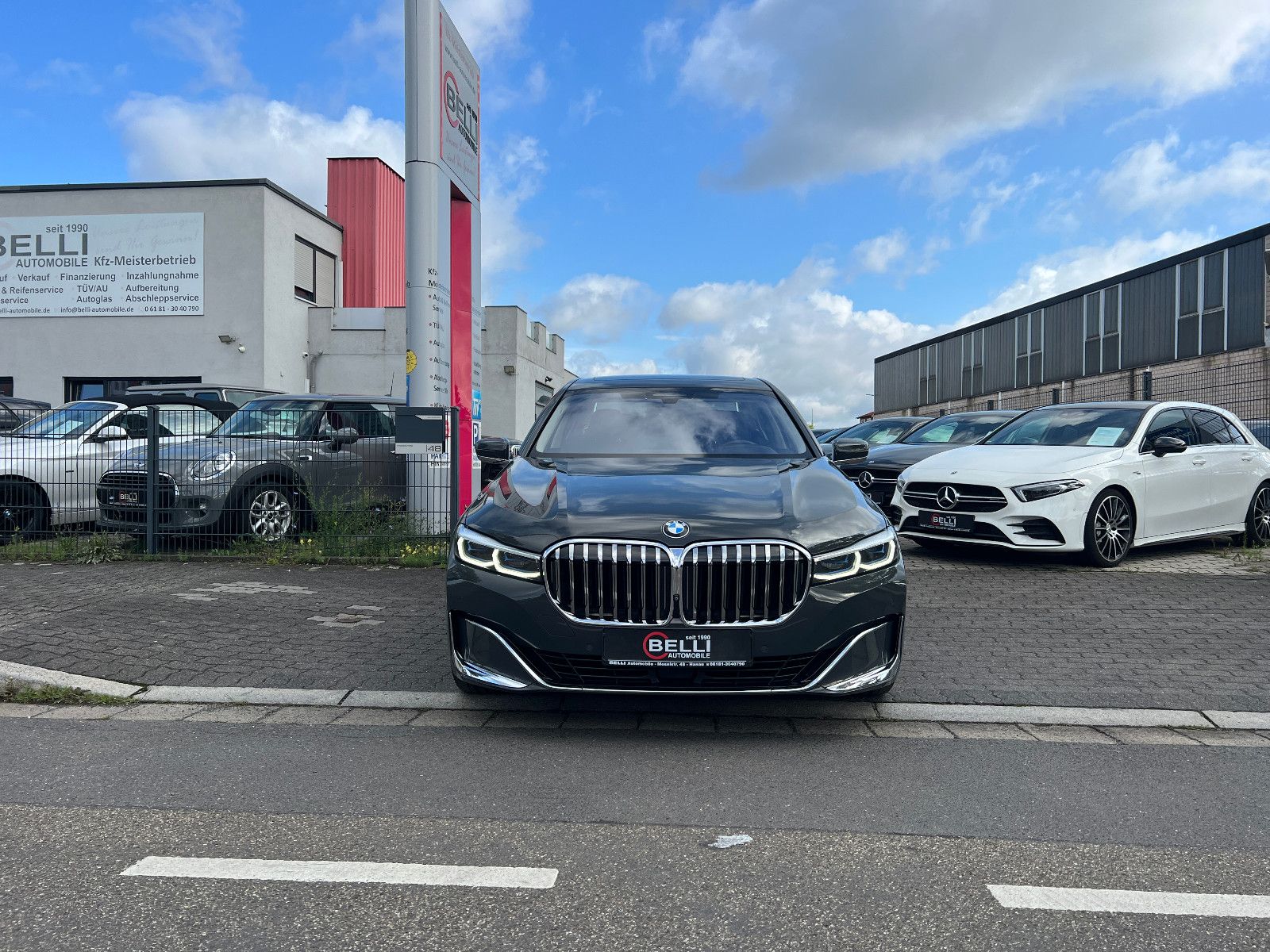 BMW 750 d xDrive HUD HK FINANZIERUNG
