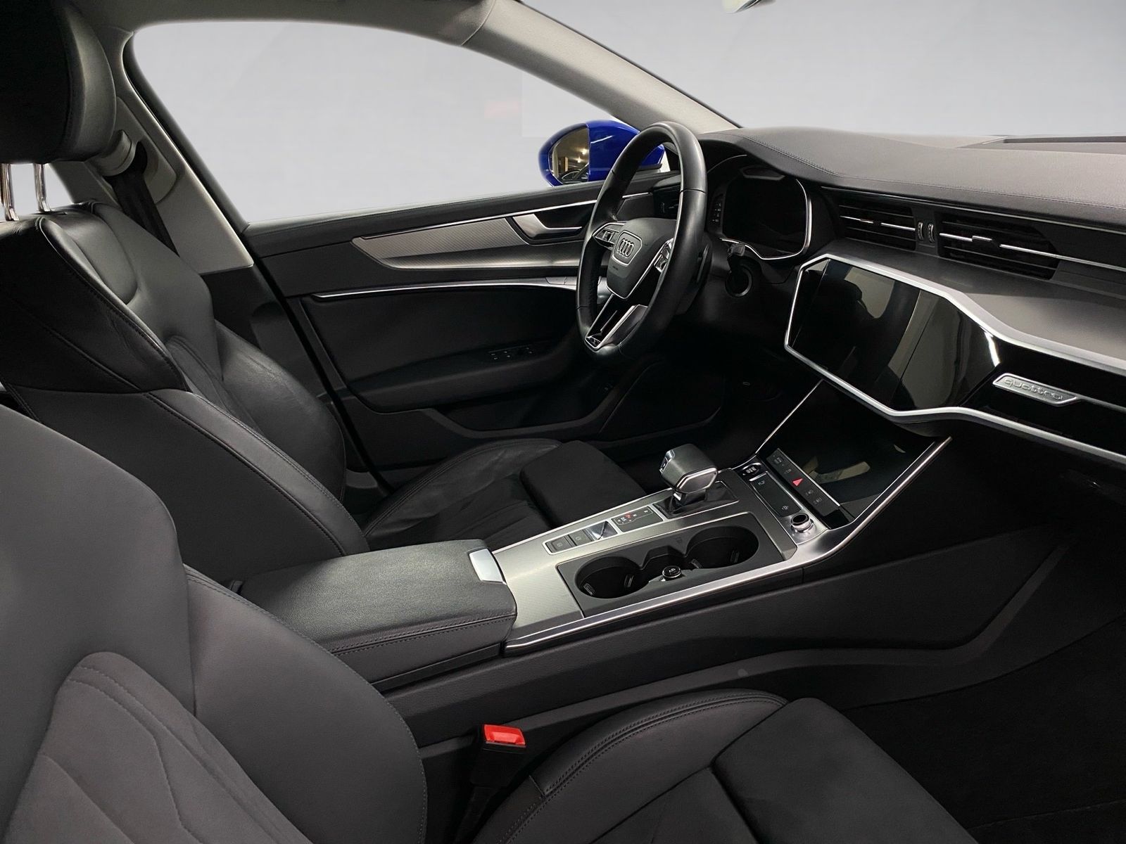 Audi A6 Avant design 45 TFSI quattro AHK S line Rückf