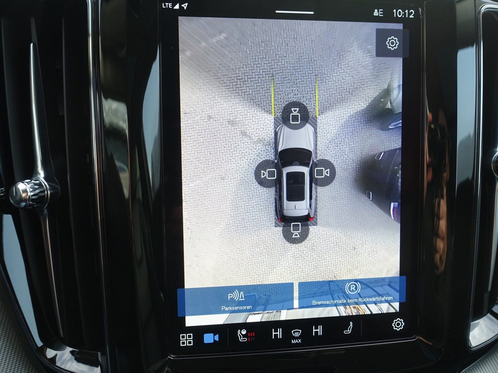 Volvo XC60 Plus T6 AWD/H&K/360°/FourC/AHK/Pano/BLIS