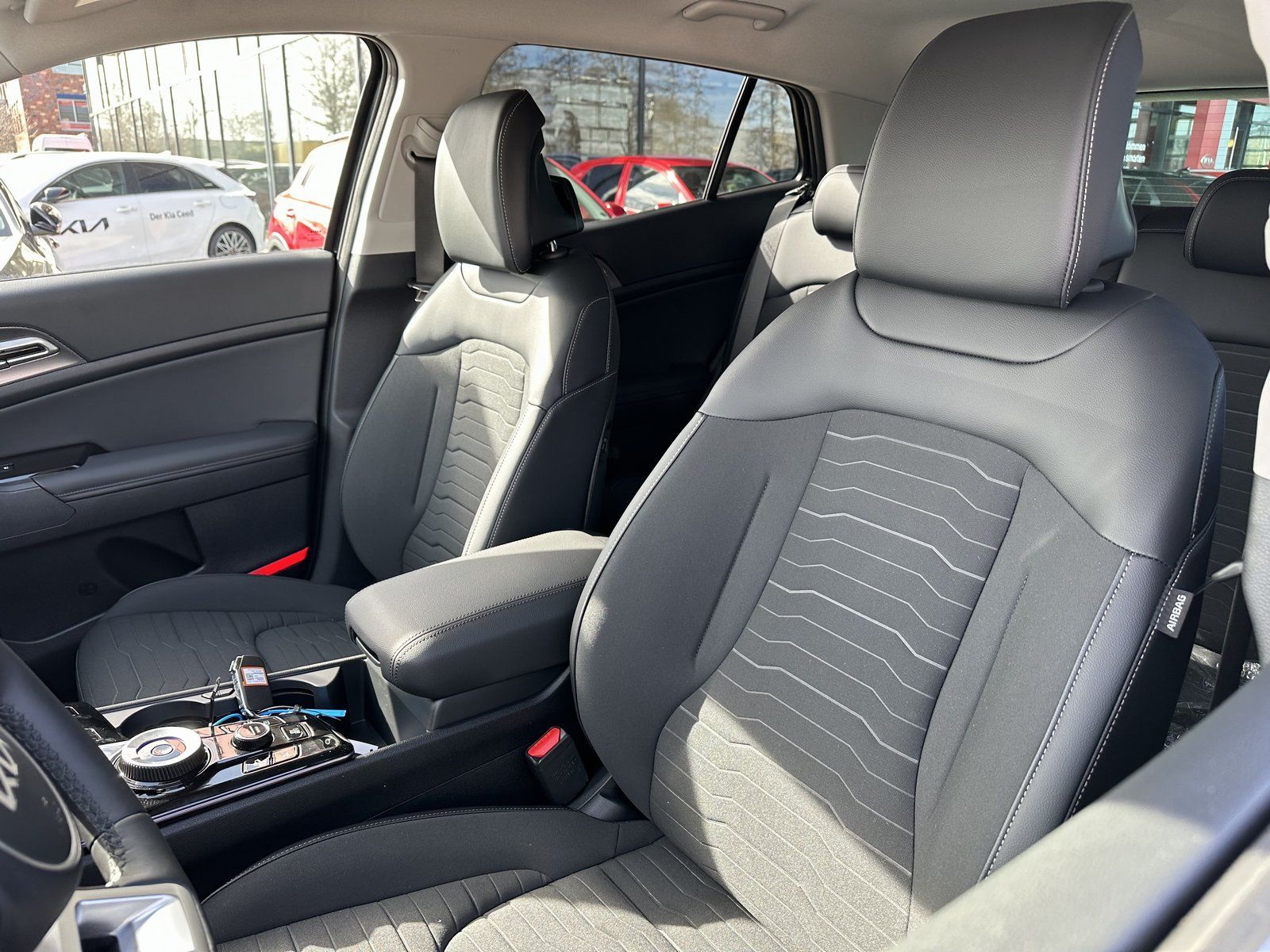 Kia Sportage 1.6 T-GDI PHEV Spirit AWD AT AHK