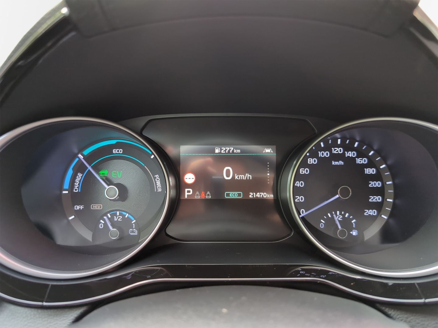 Kia Ceed SW 1.6 PHEV Spirit - Samsaru's Car Outlet