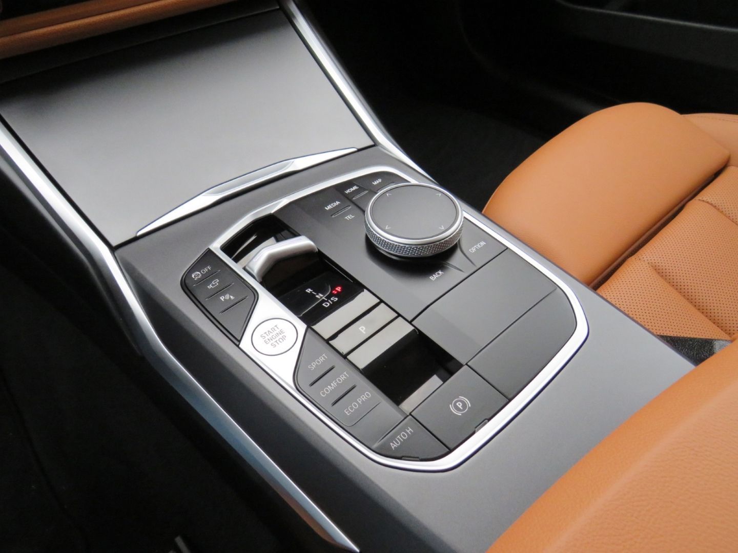 BMW 320 d Touring Park-Assistent Navi Digitales Cock
