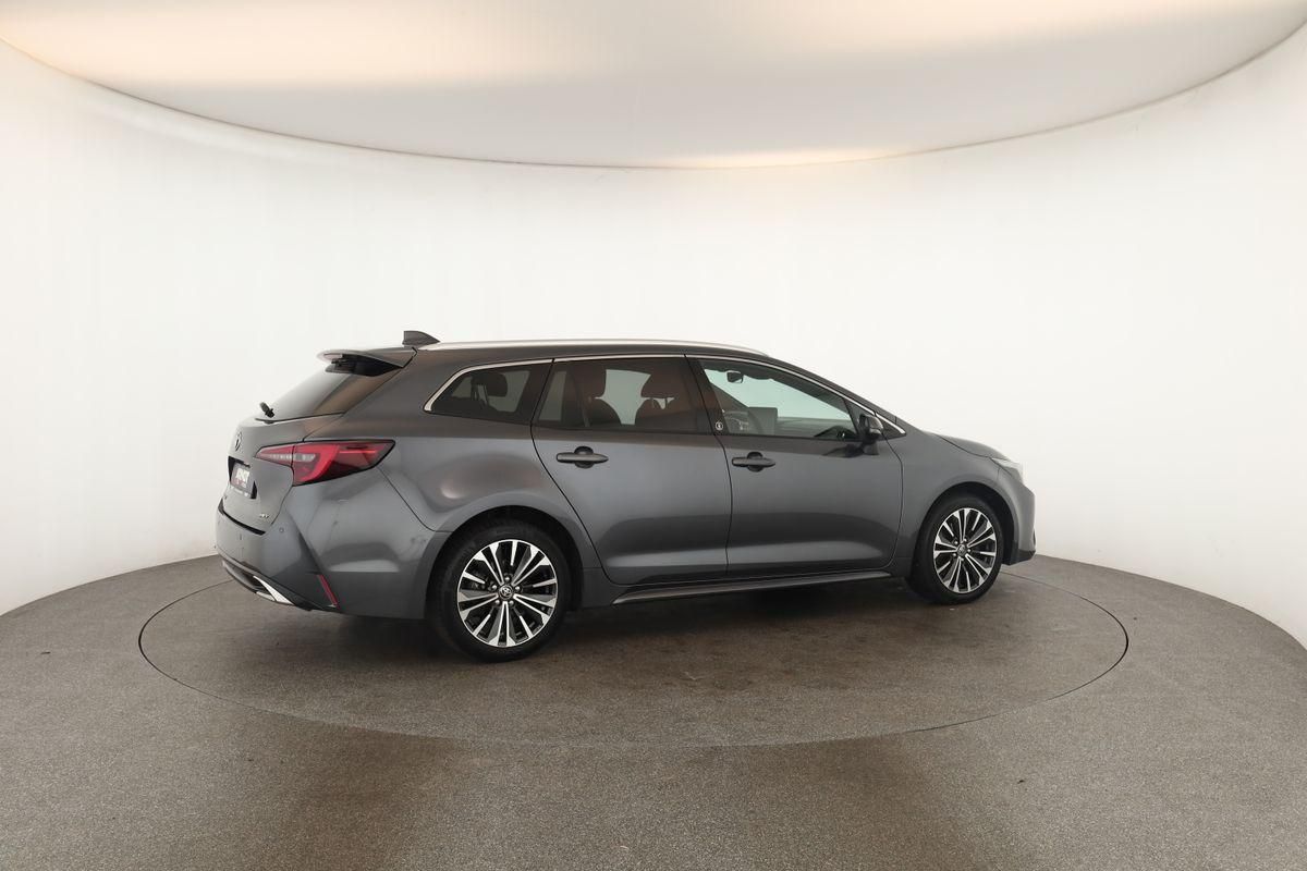 Toyota Corolla Touring Sports 2.0 CVT Team D Navi Kam