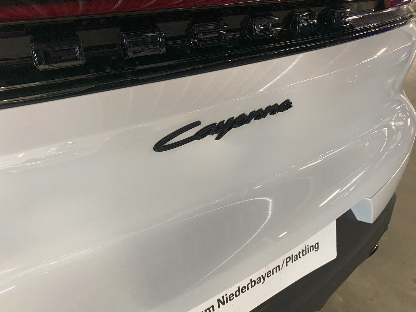Porsche Cayenne E-Hybrid Coupe | Sportabgas | Panorama |