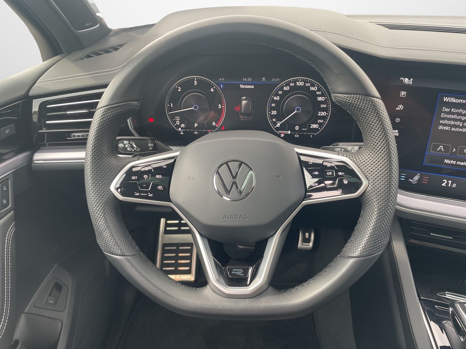 Volkswagen Touareg 3.0 TDI 4M R-Line Black Style  HeadUp Pa