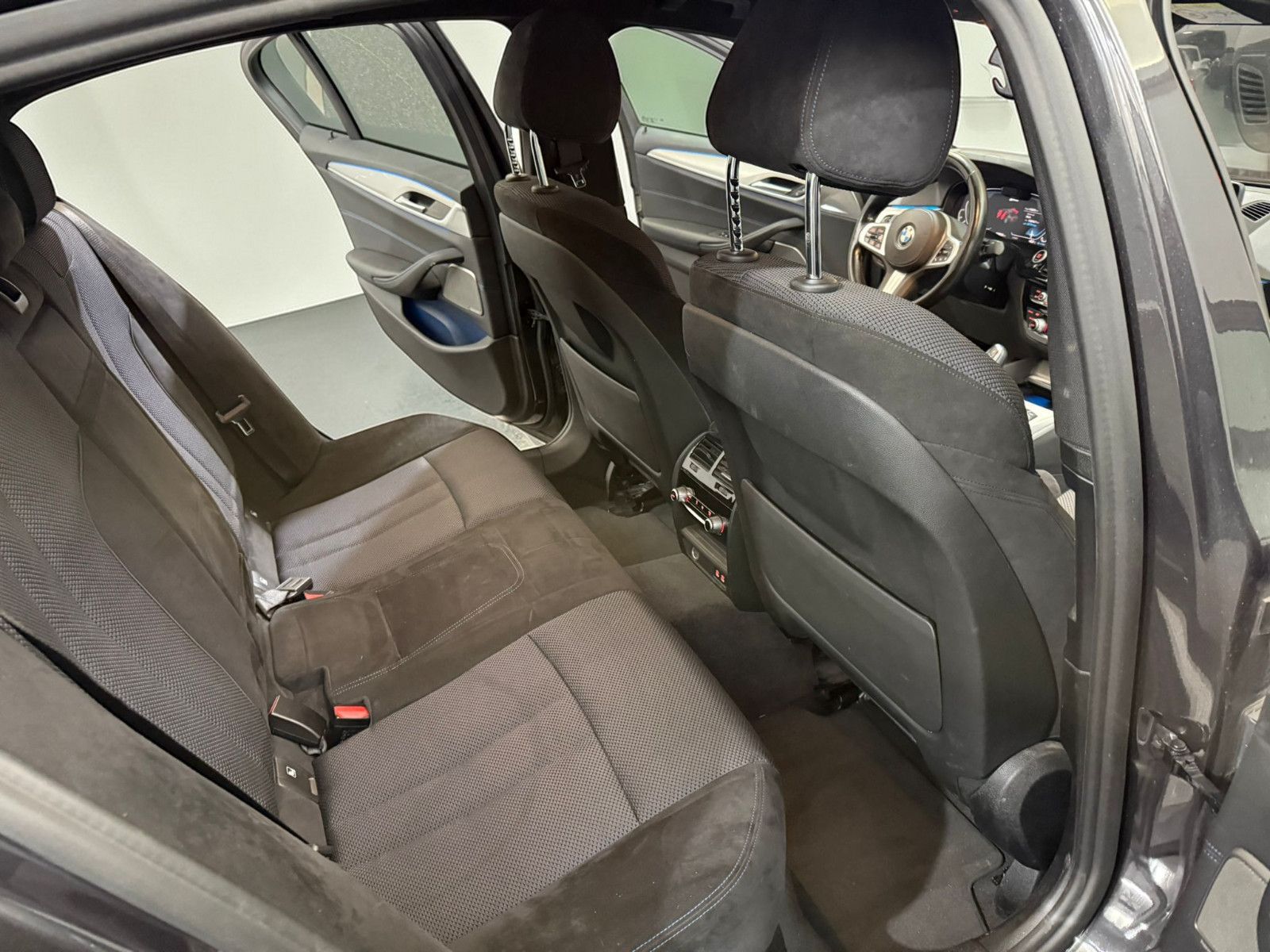 BMW 530e X Limo M-Sport ACC*360*AHK*HARMAN&KARDON