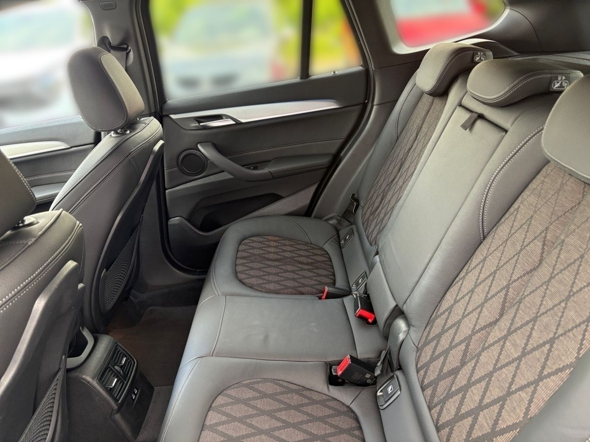 BMW X1 xDrive25e xLine - Samsaru's Car Outlet