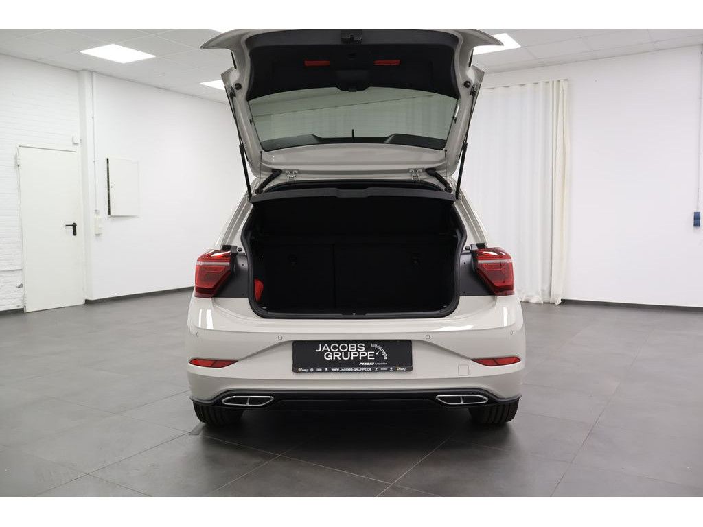 Volkswagen Polo VI 1.0 TSI R-Line DSG,Navi,Matrix,RFK