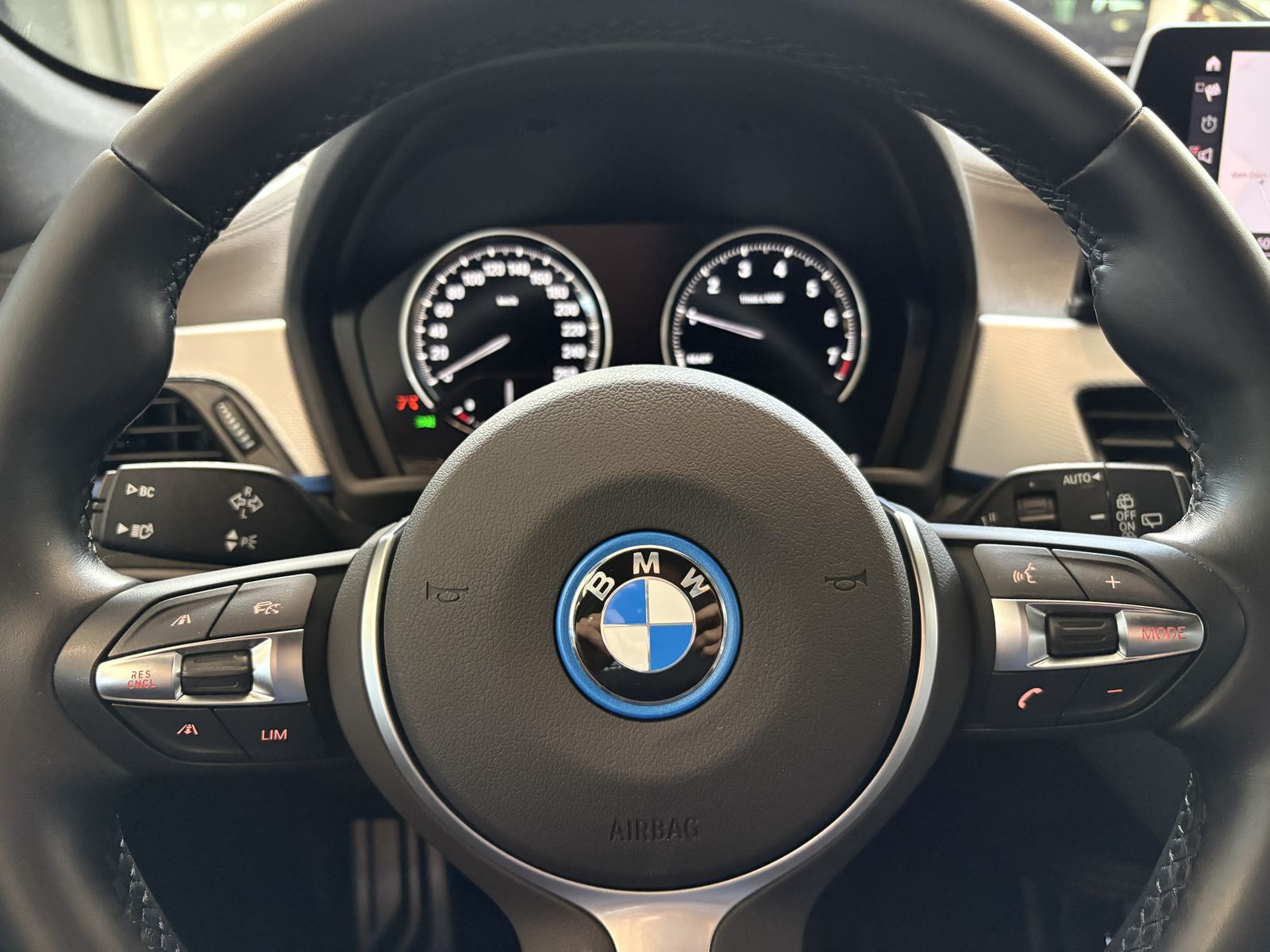 BMW X1 xDrive25e M Sport - Samsaru's Car Outlet