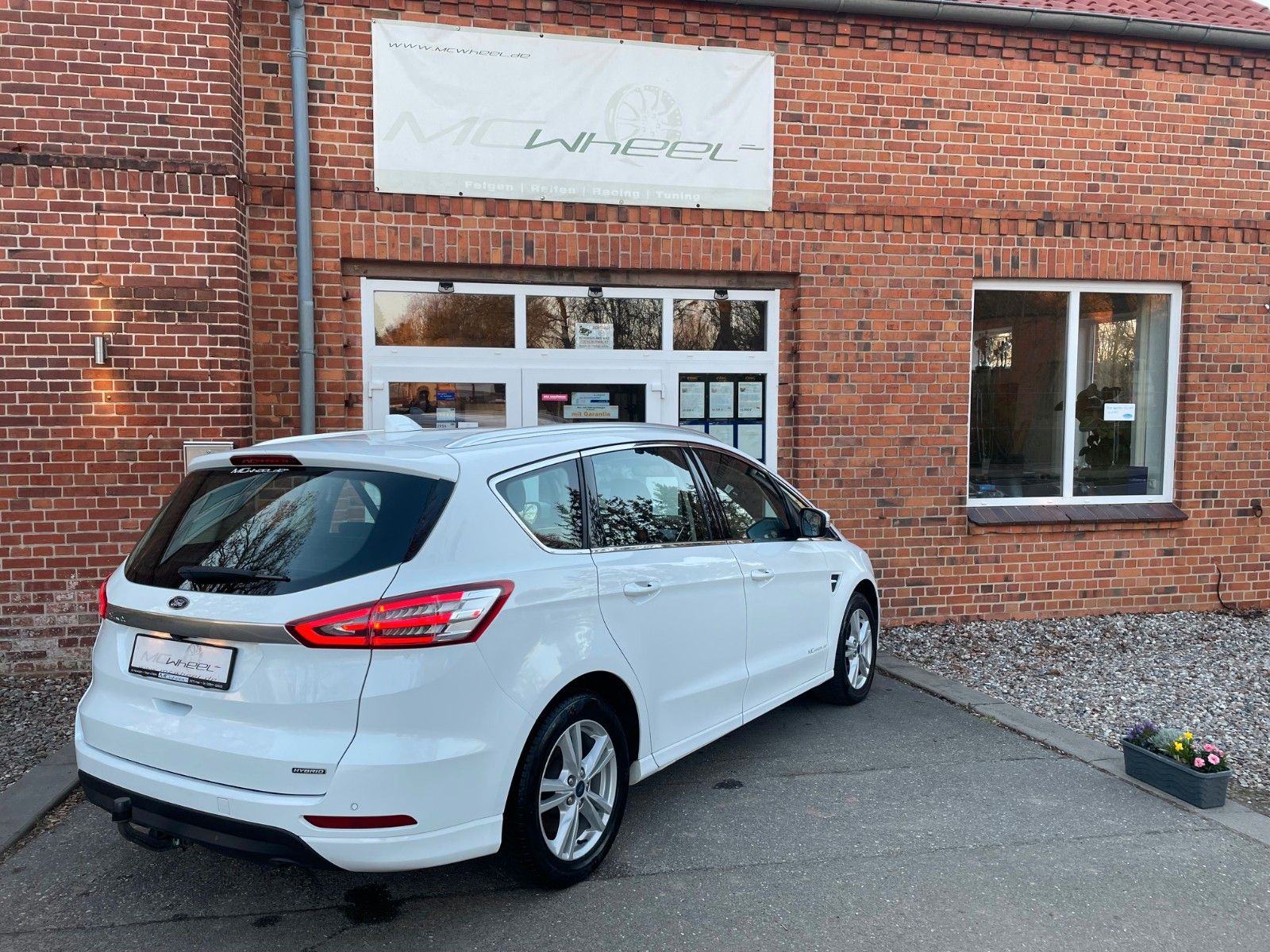 Ford S-Max S-MAX Hybrid Titanium AHK Kamera ACC