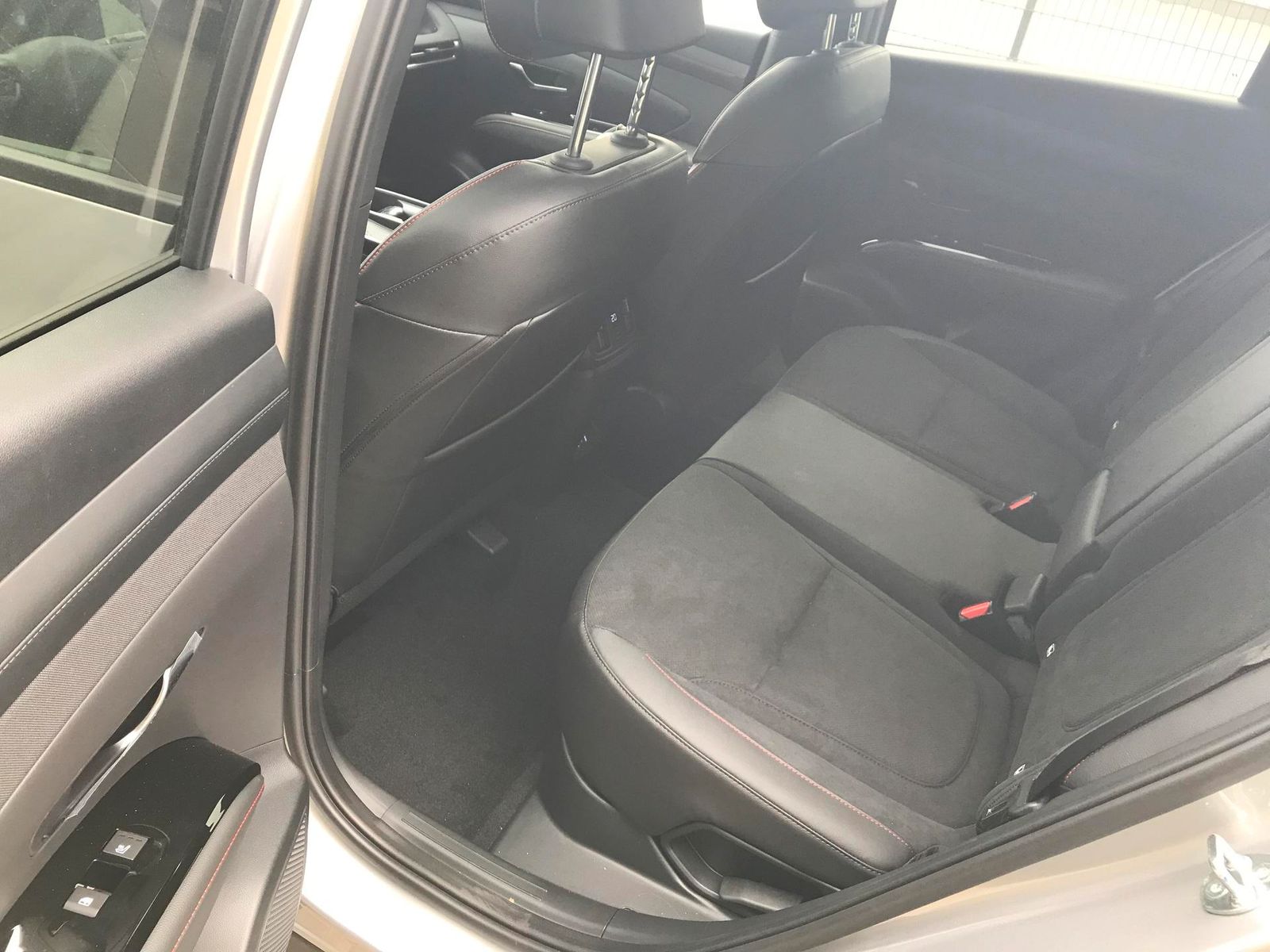 Hyundai TUCSON 1.6 T-GDI N Line Voll-Hybrid HEV 2WD - Samsaru's Car Outlet