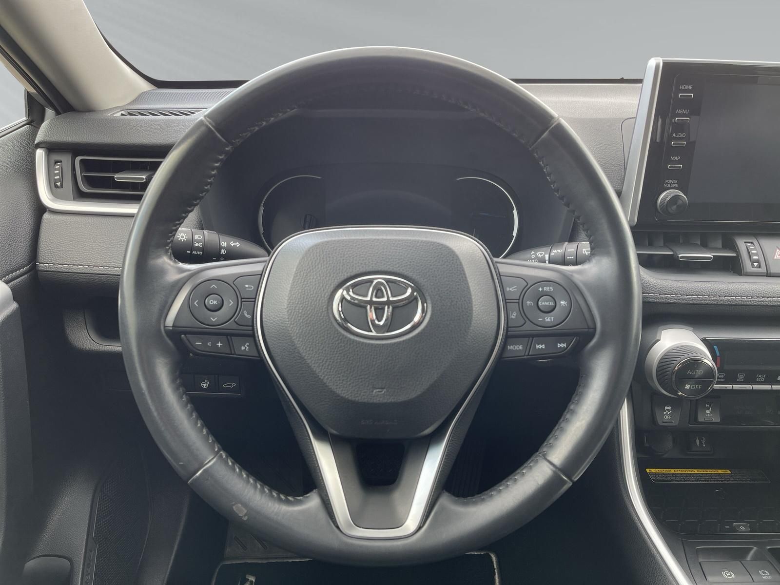 Toyota RAV4 2.5 Hybrid 4x2 - Samsaru's Car Outlet