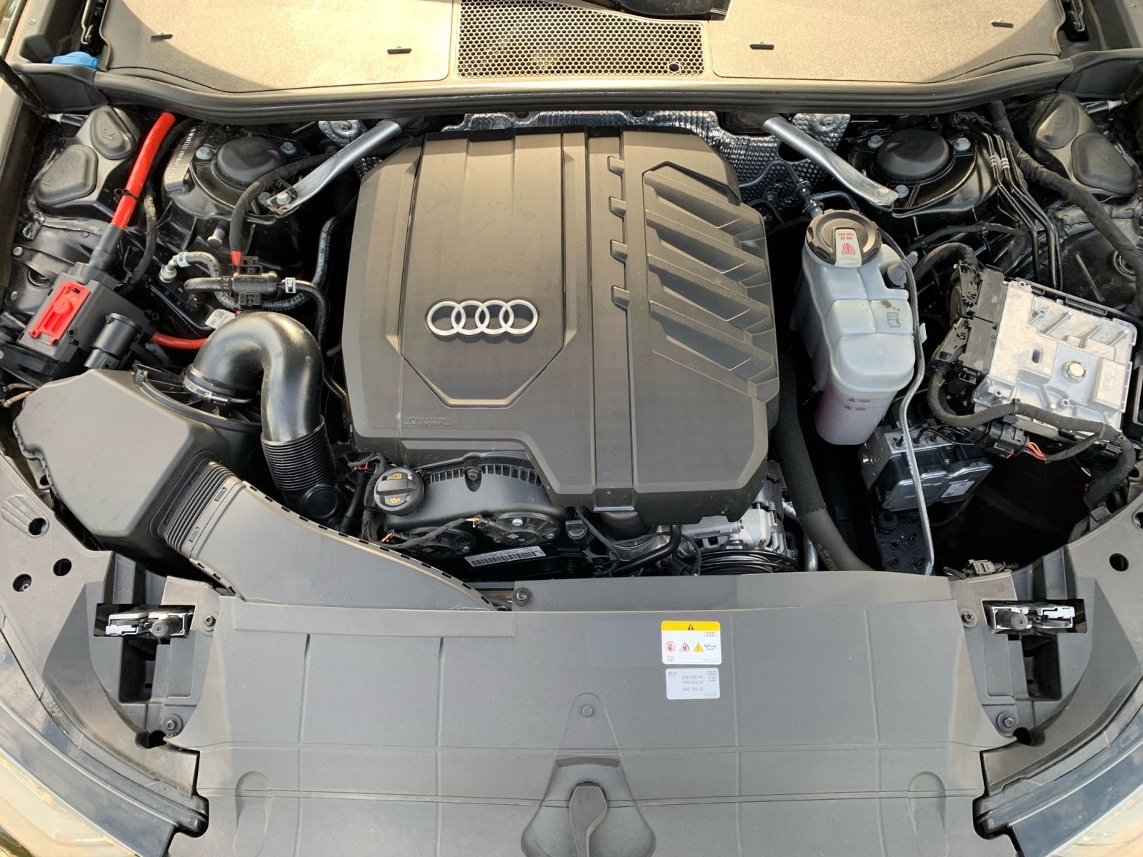 Audi A6 Lim. sport 45 TFSI quattro S tronic - Samsaru's Car Outlet