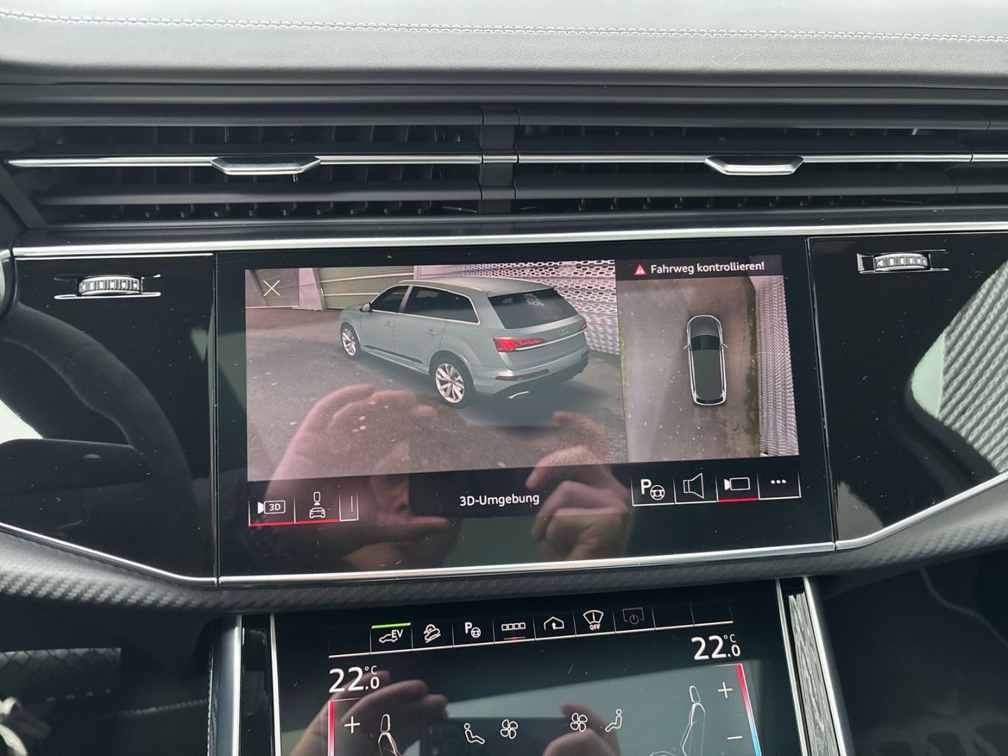 Audi Q7 S line business TFSIe quattro hybrid quat.+AH