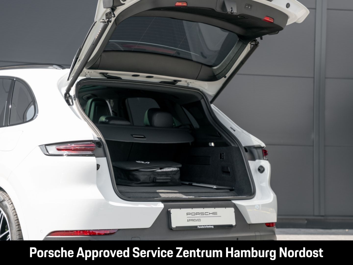 Porsche Cayenne E-Hybrid Pano BOSE PASM HUD InnoDrive