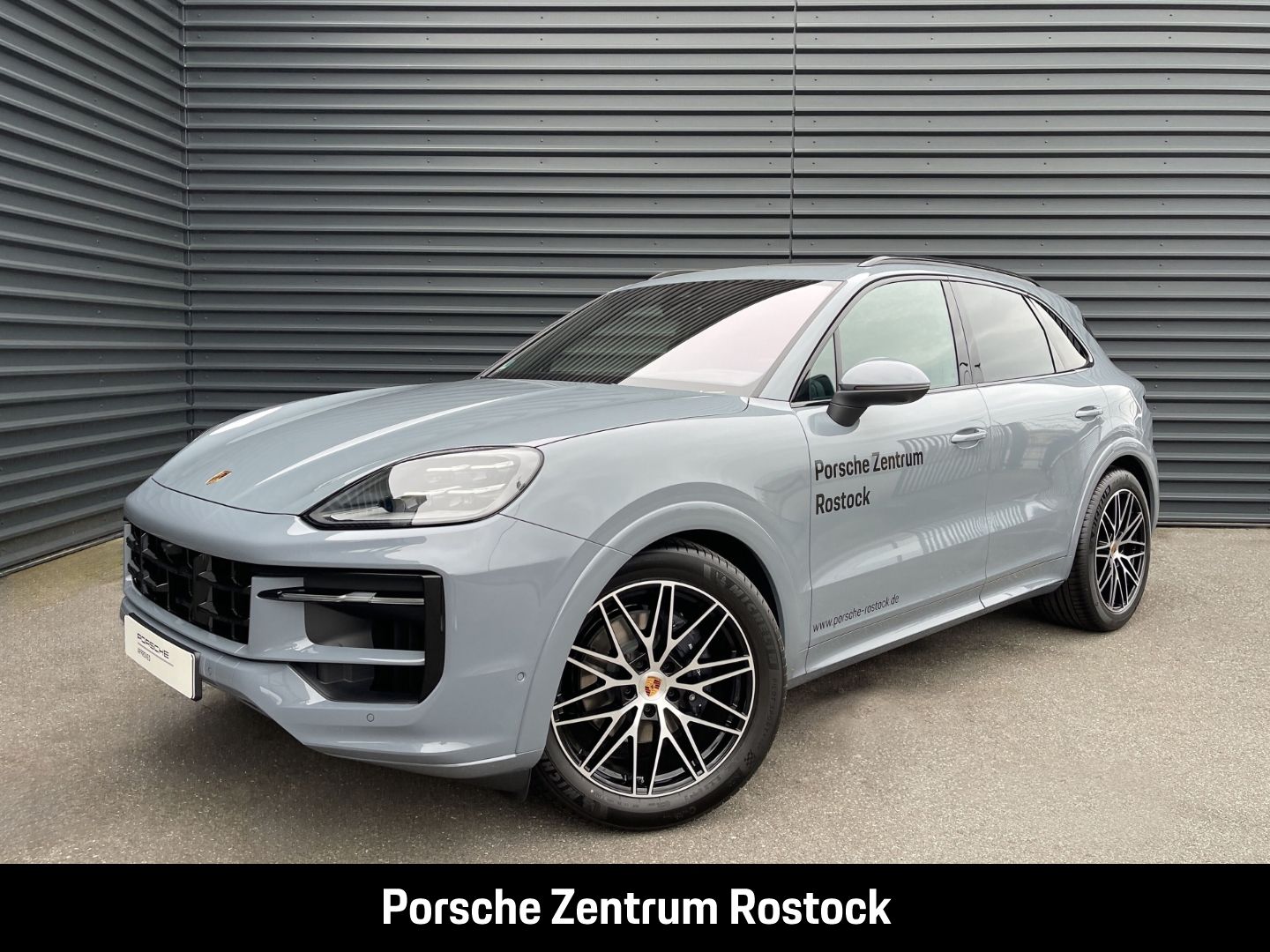 Porsche Cayenne BOSE Surround-View InnoDrive LED-Matrix