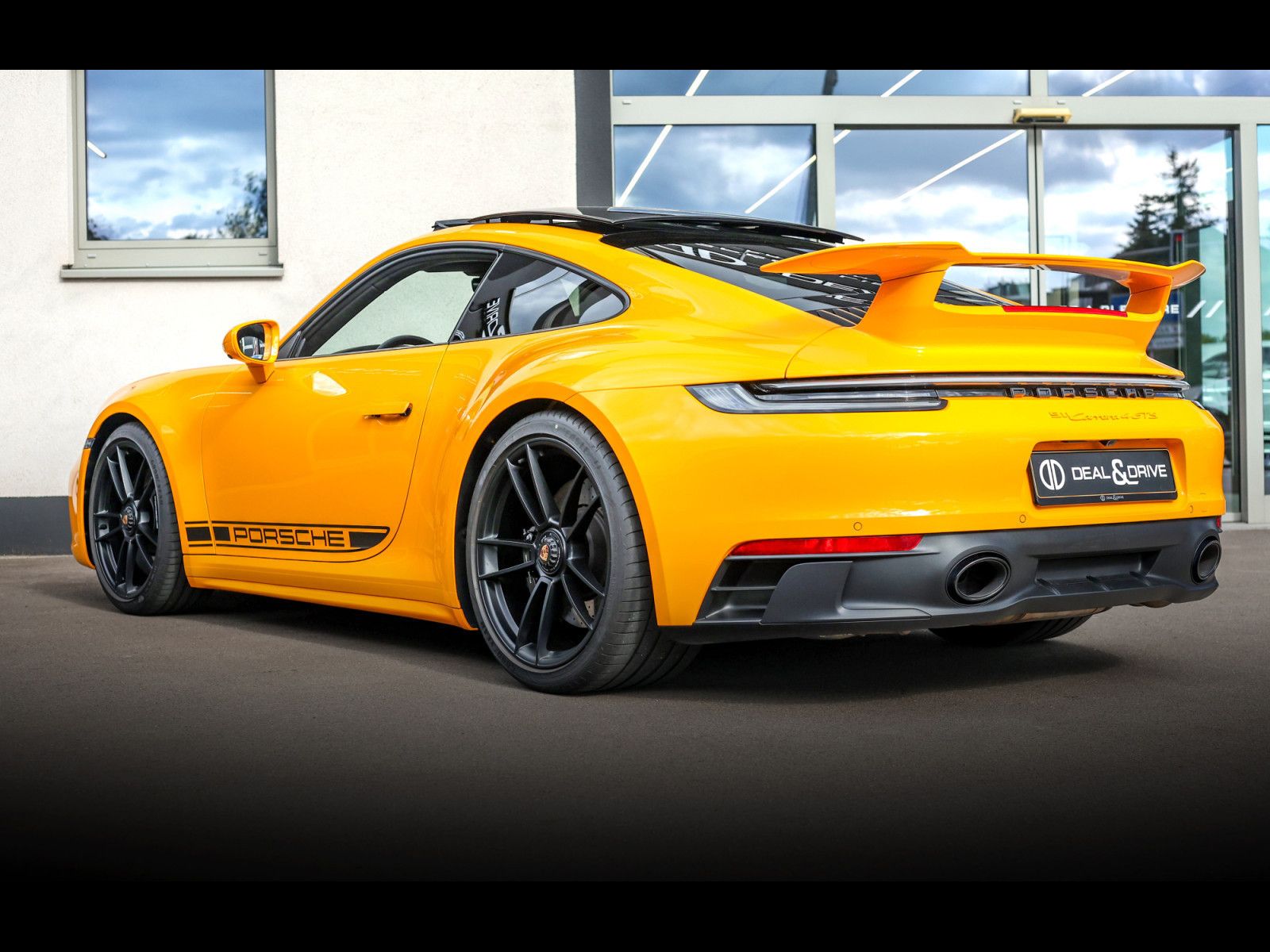 Porsche 911 992.1 CARRERA 4 GTS COUPE PDK°PTS°MANUFAKTUR