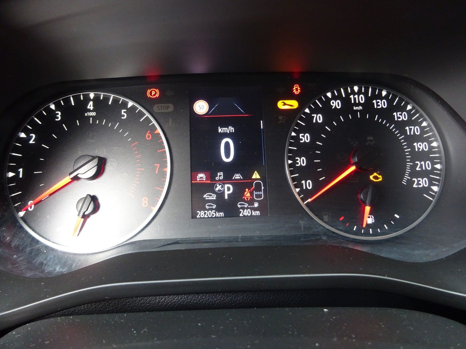 Renault Arkana Zen TCe 140 EDC - Samsaru's Car Outlet