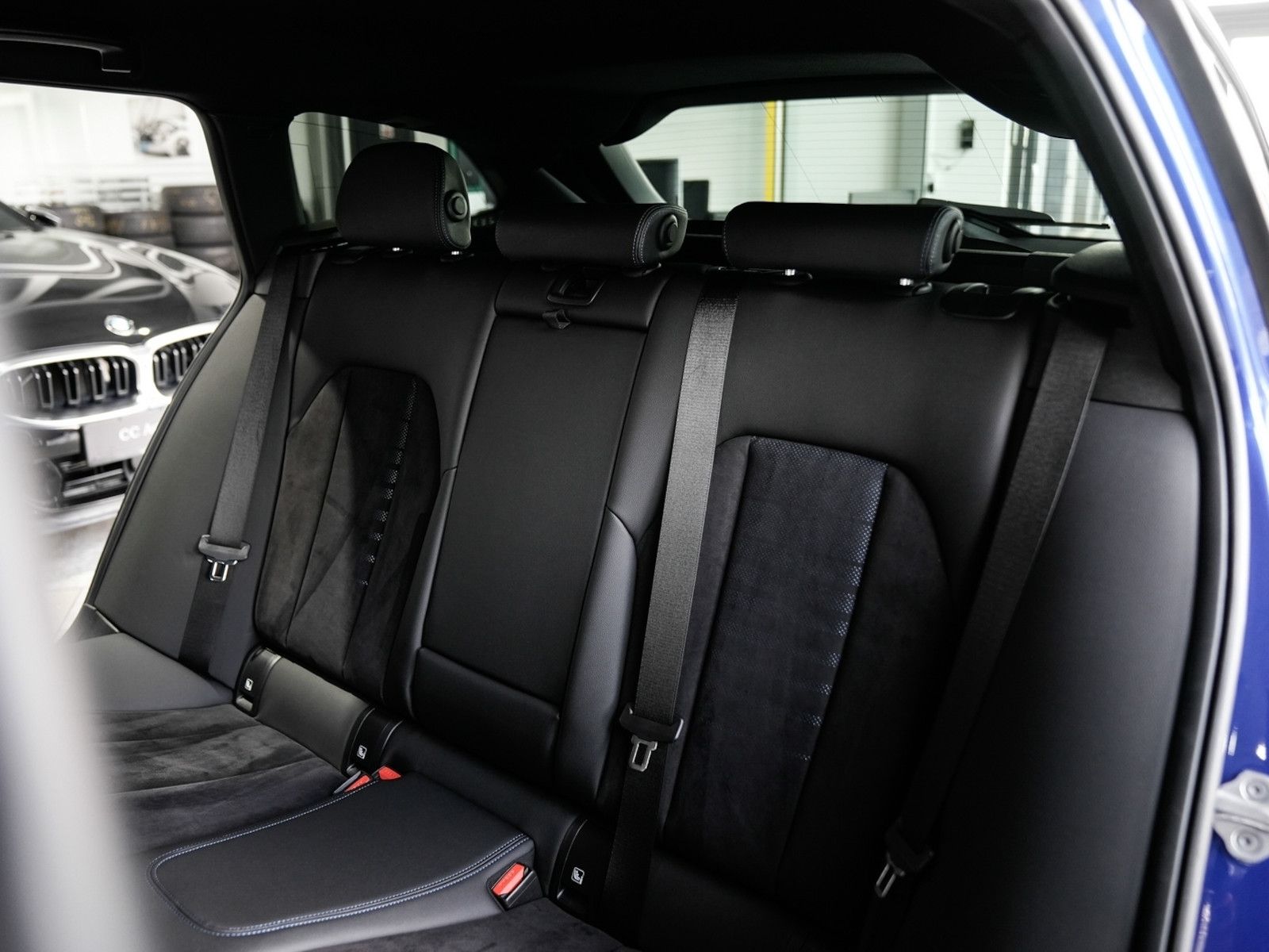 BMW 320d xDrive Touring M Sport - Samsaru's Car Outlet