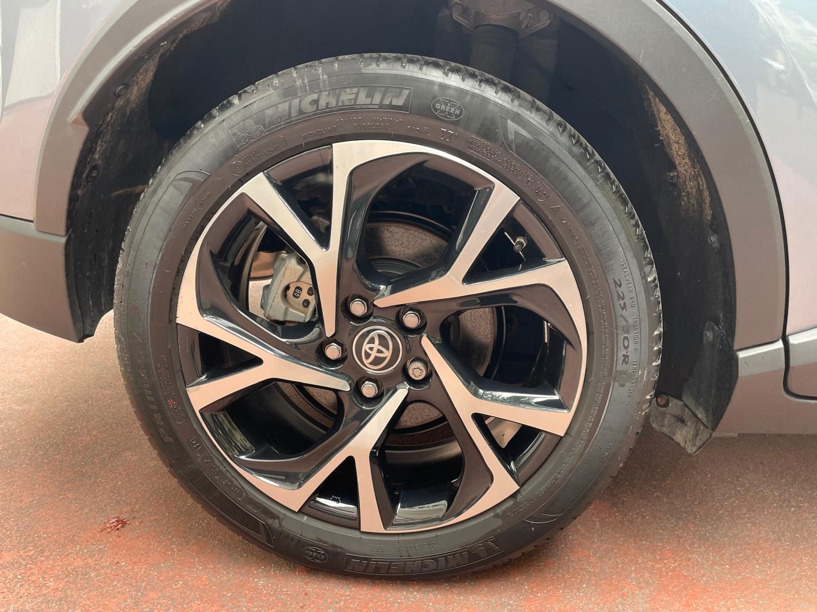 Toyota C-HR 2.0 HYBRIDE 184h EDITION - Samsaru's Car Outlet