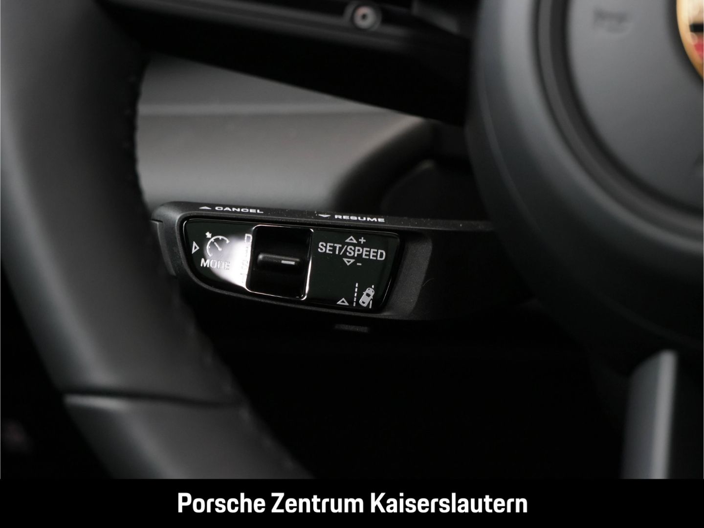 Porsche Macan 4 BOSE Surround-View Panorama LED-Matrix