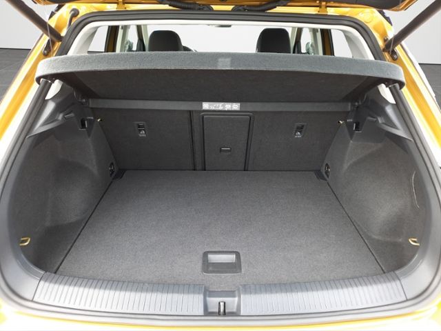 Volkswagen T-Roc 1.5TSI DSG Style - Samsaru's Car Outlet