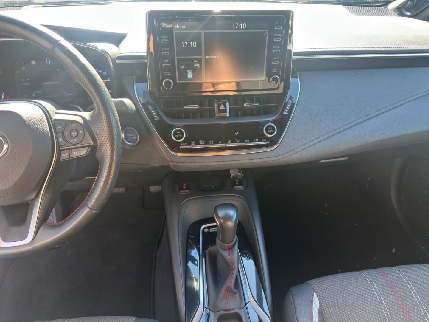 Toyota Corolla 2.0 Hybrid TS GR Sport - Samsaru's Car Outlet