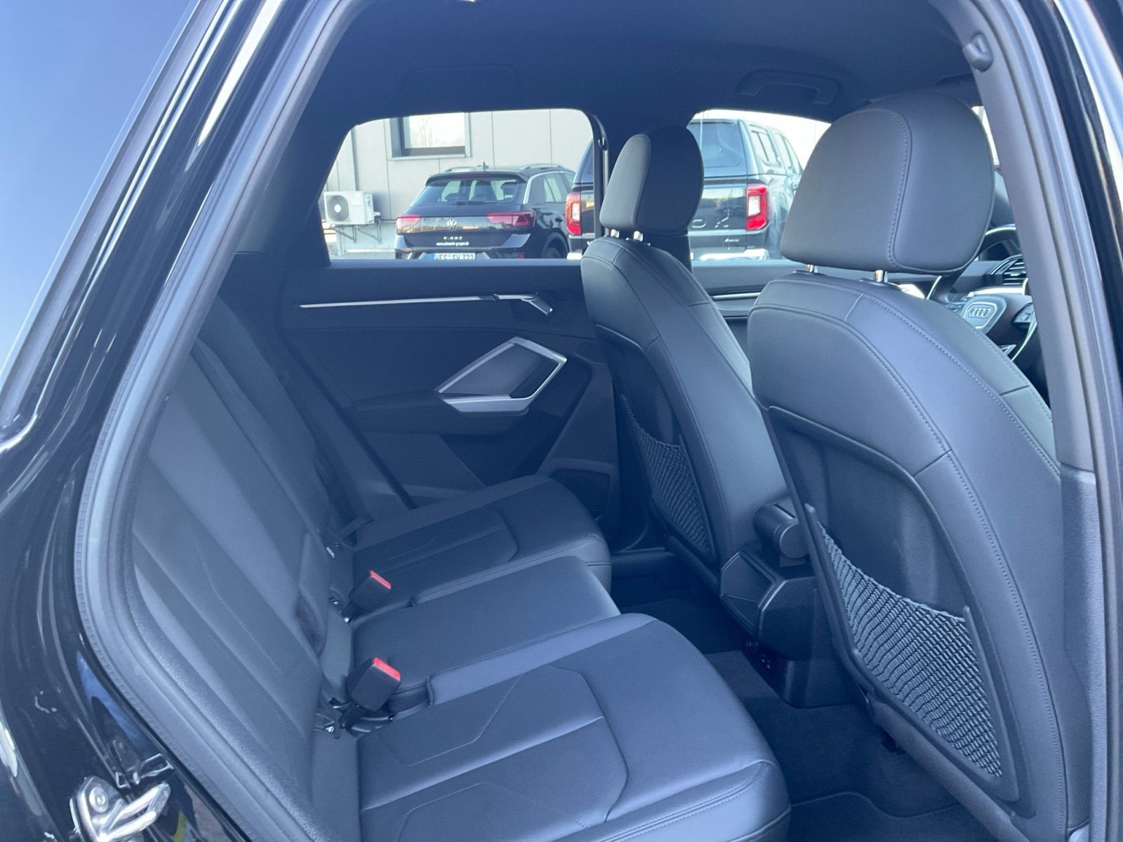 Audi Q3 40 TDI S line quattro - Samsaru's Car Outlet