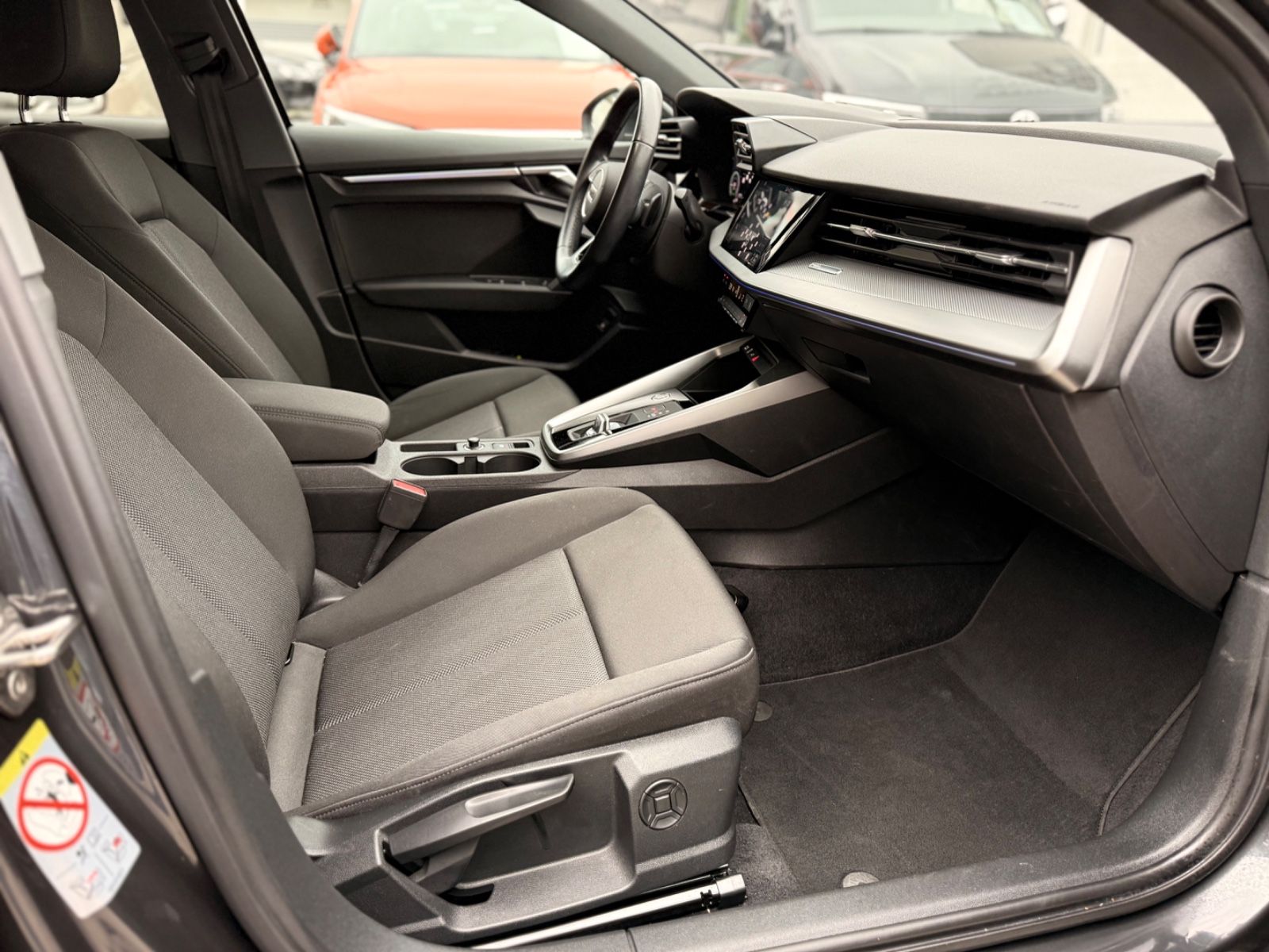 Audi A3 Sportback 40 TFSI e/AHK7ASIS/Org50Tkm