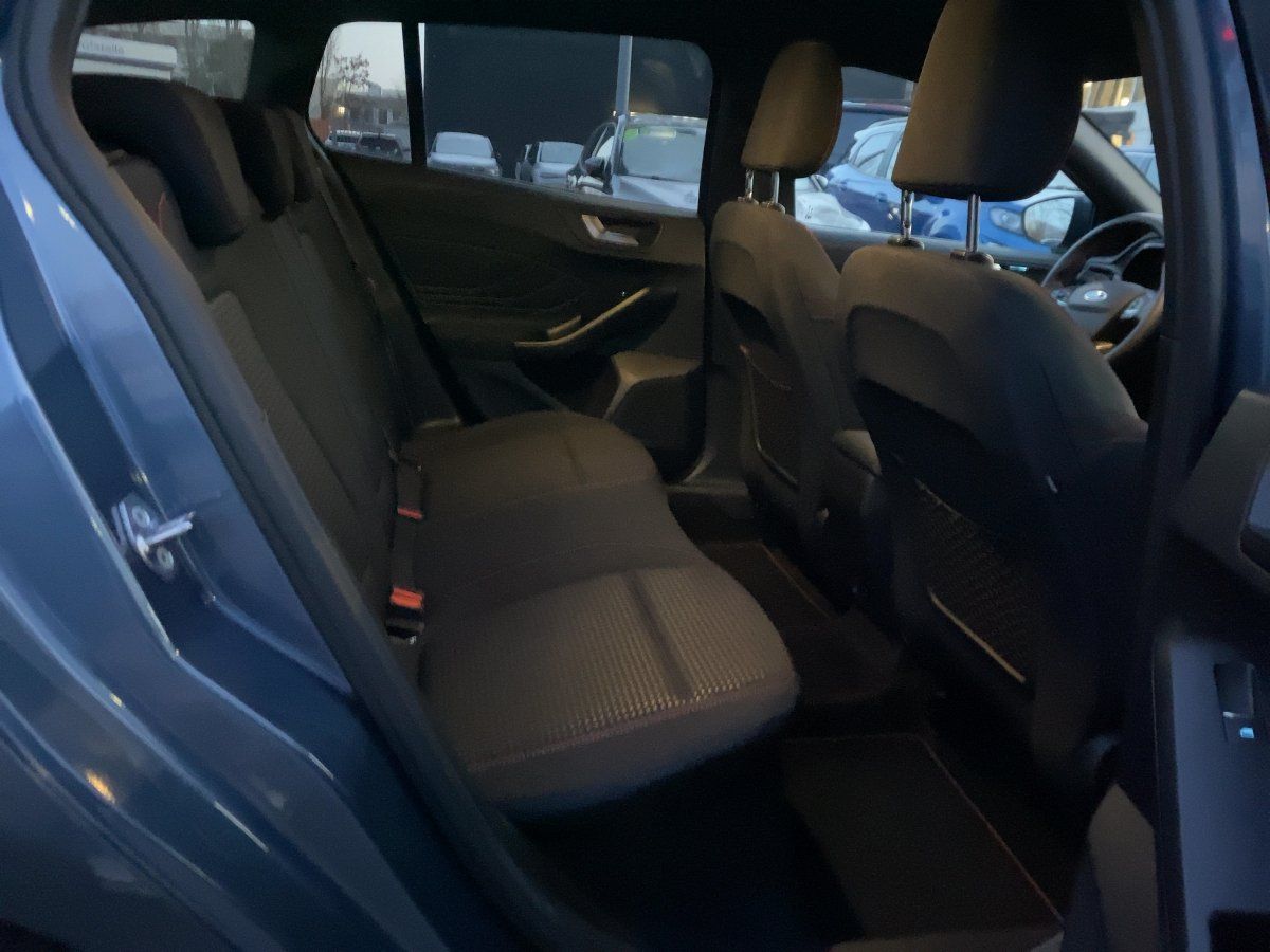 Ford Focus Turnier ST-Line X | Autom. | AHK | Kamera