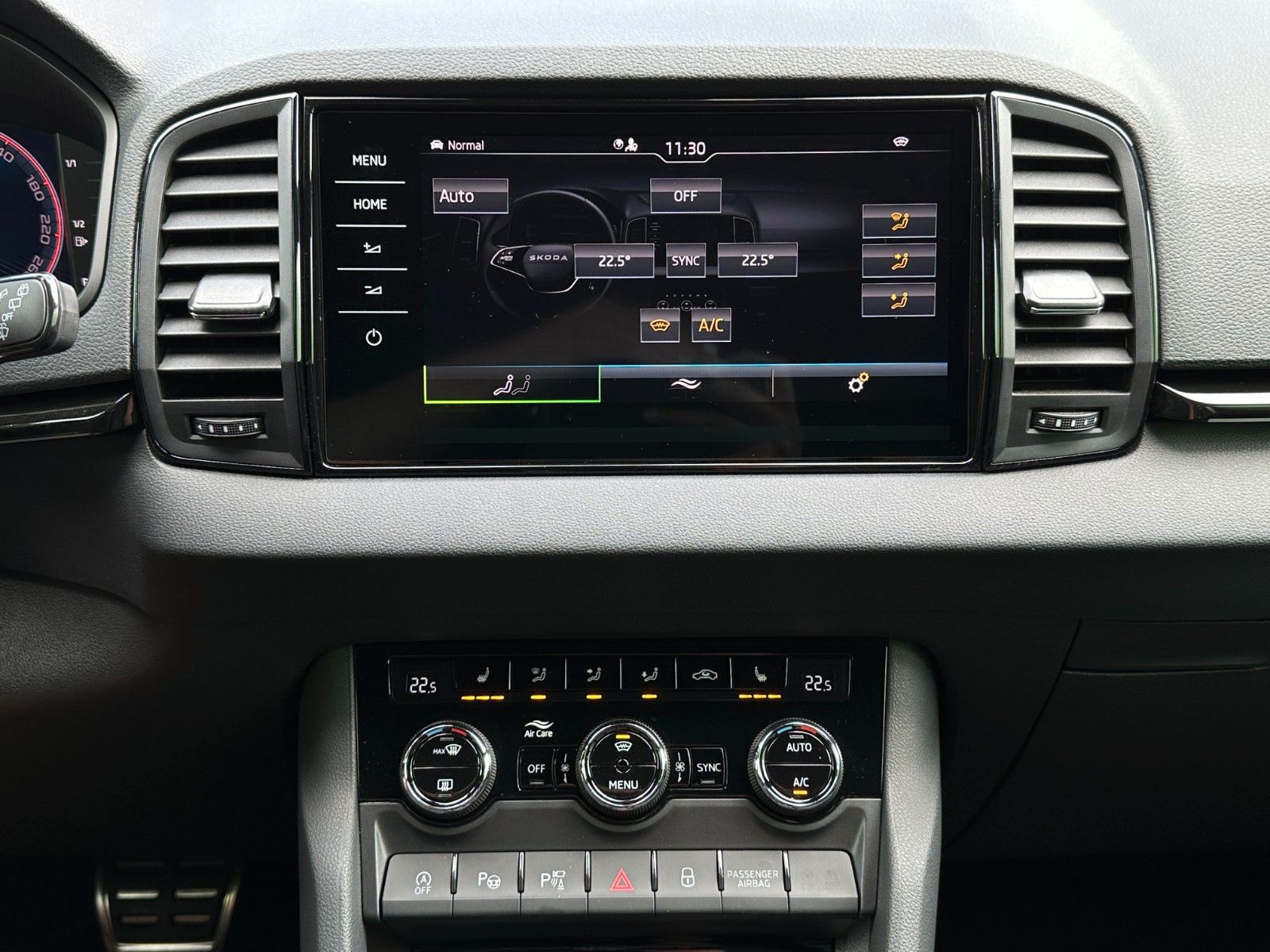 Skoda 150PS DSG Sportline NAVI ACC KAMERA eHK LM19"AHK