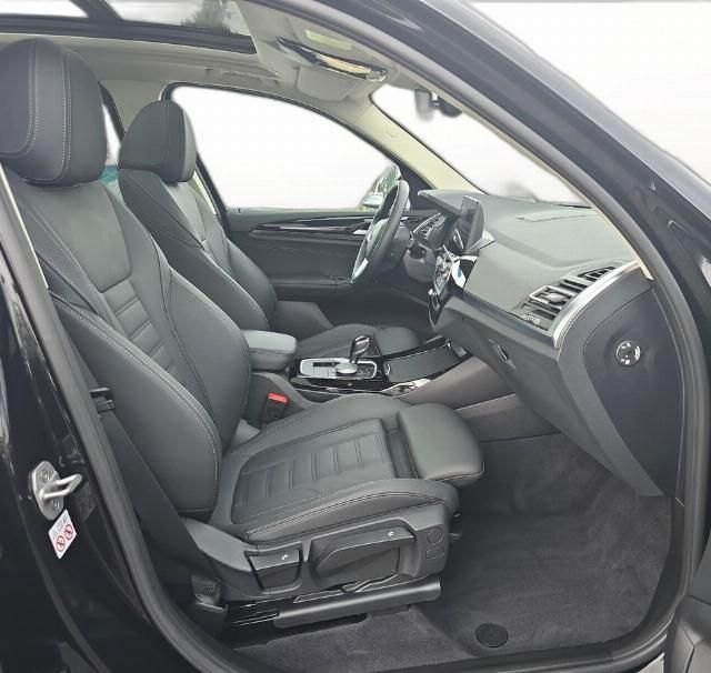 BMW X3 xDrive30d - Samsaru's Car Outlet