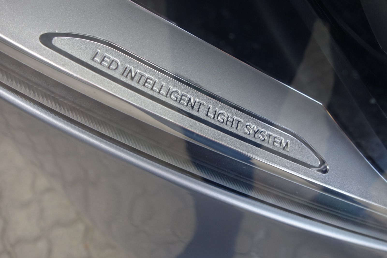 Mercedes-Benz V 300 d 4Mat Lang LED/MBUX/LEDER/eHECKTÜR/2xsTÜR