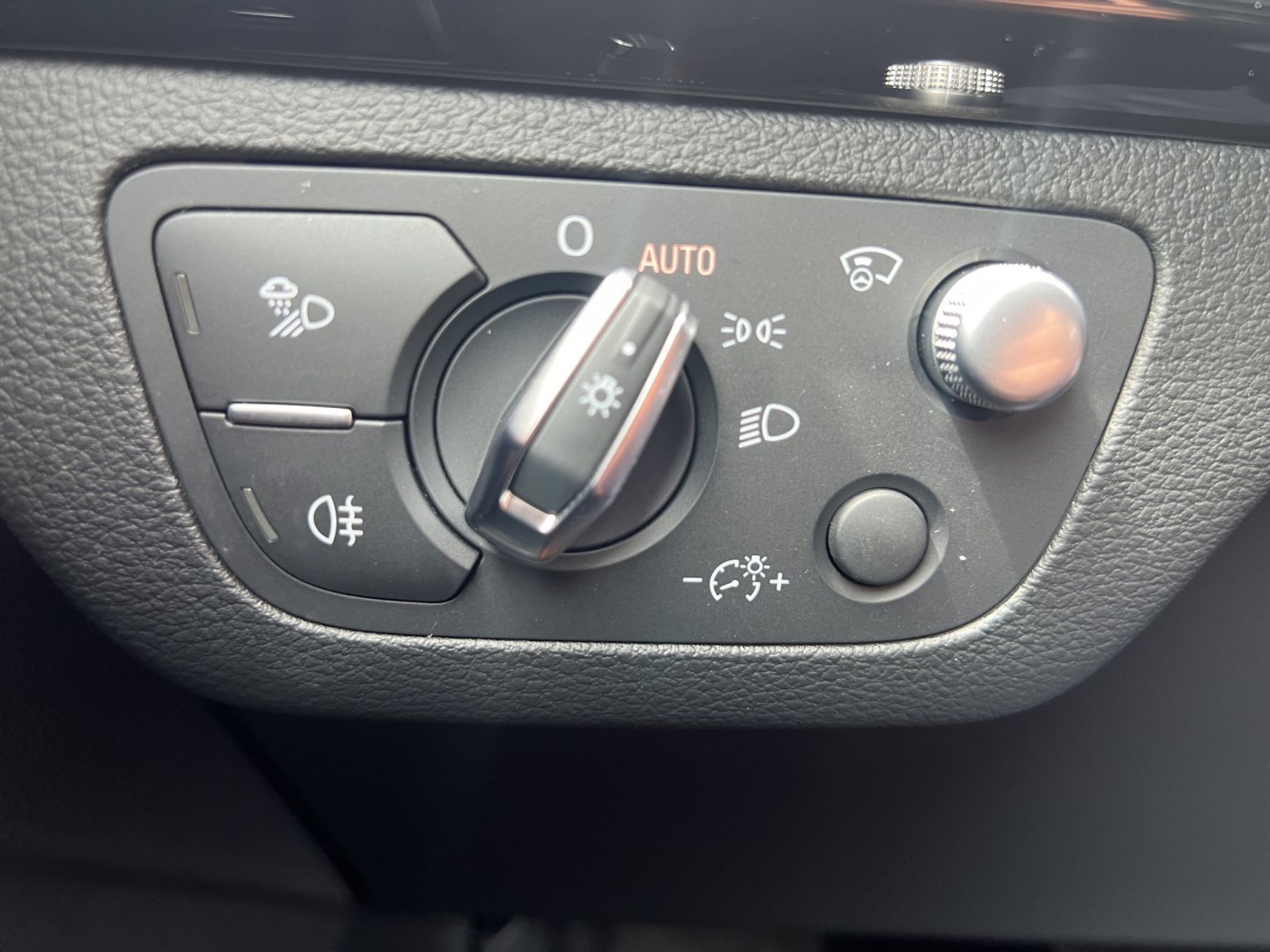 Audi Q5 Sportback S line business 40 TDI quattro 150(