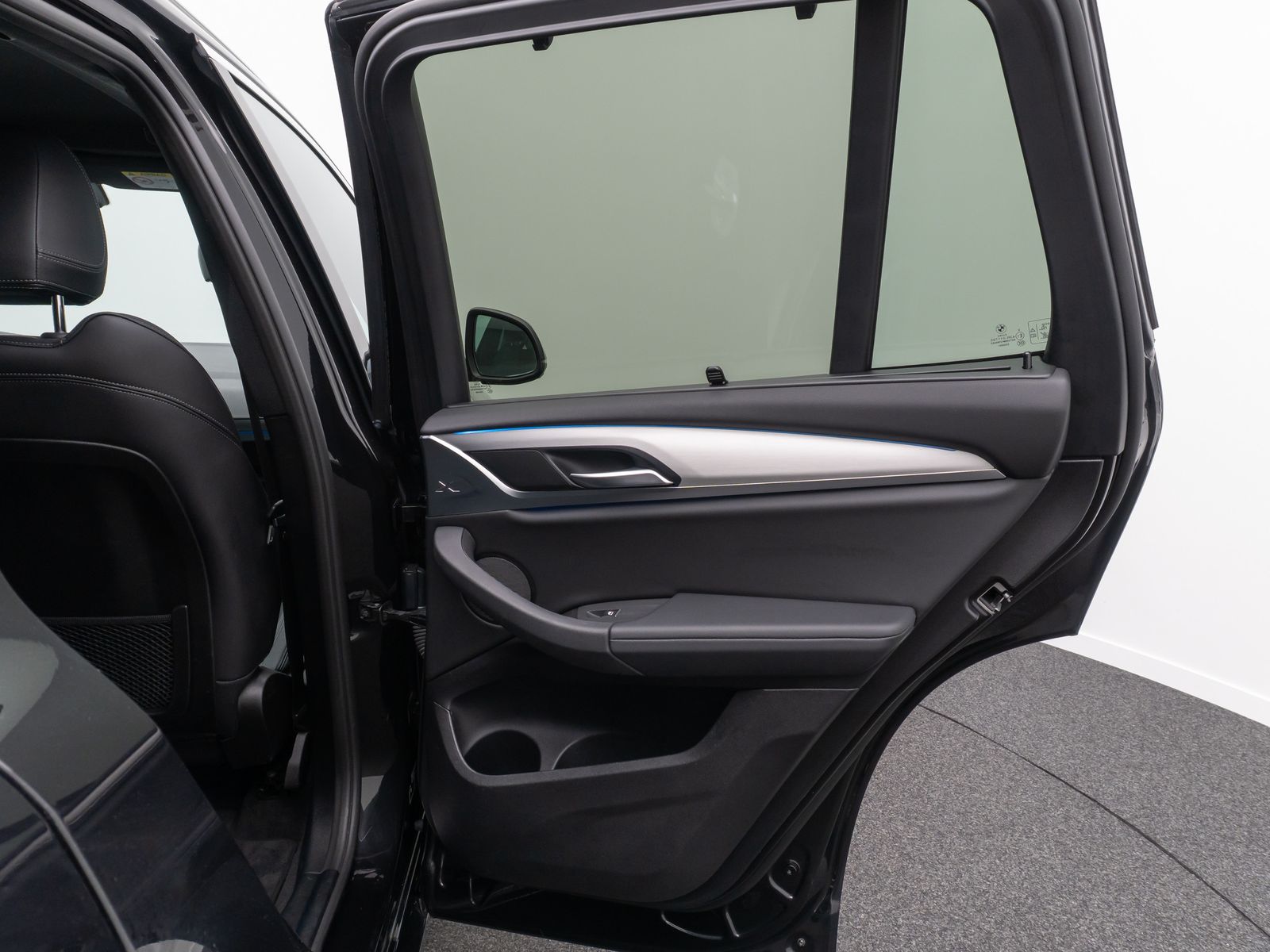 BMW X3 xD30e M Sport - Samsaru's Car Outlet