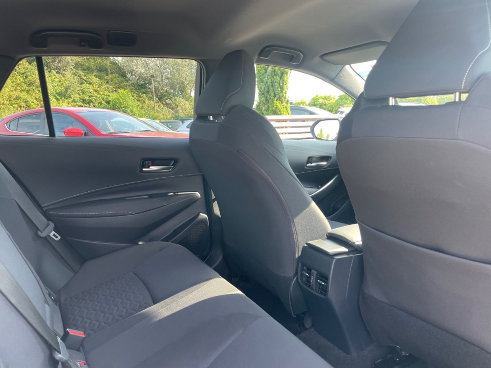 Toyota Corolla Touring Sports Hybrid - Samsaru's Car Outlet