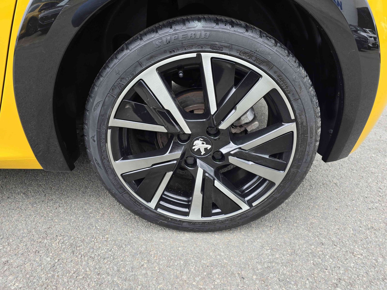 Peugeot 208 GT - Samsaru's Car Outlet