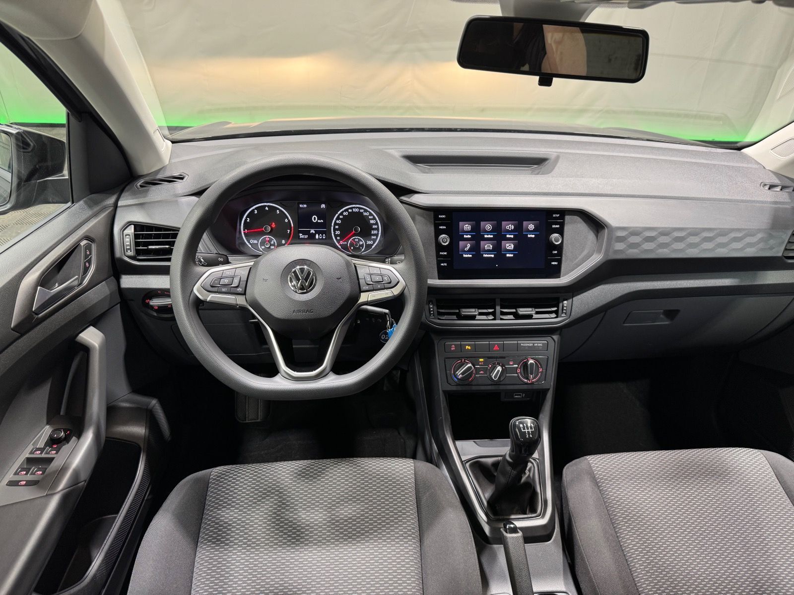 Volkswagen T-Cross 1.0 TSI - Samsaru's Car Outlet